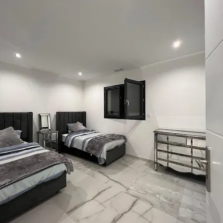 Vila Luxueuse Sans Vis A Vis 4 Chambre Canohès
