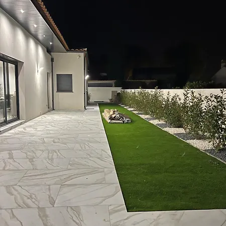 Villa Vila Luxueuse Sans Vis A Vis 4 Chambre *